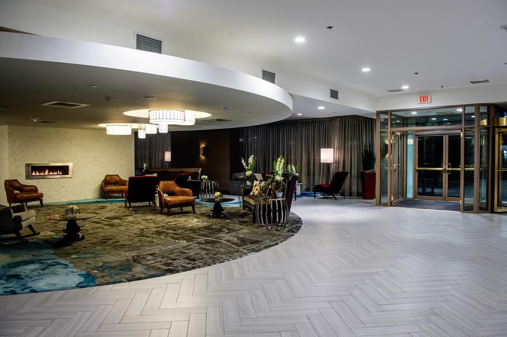 The Madison Concourse Hotel Exteriör bild
