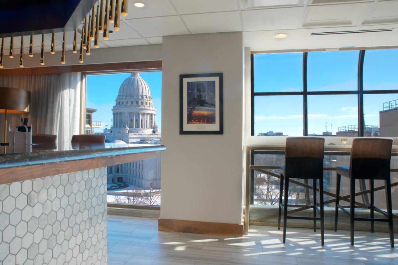 The Madison Concourse Hotel Exteriör bild